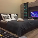 Apartament Near Opera In Downtown *