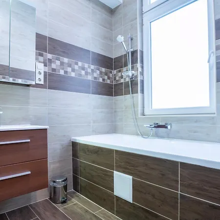 Apartment Apartment Near Opera In Downtown Budapest Budapest