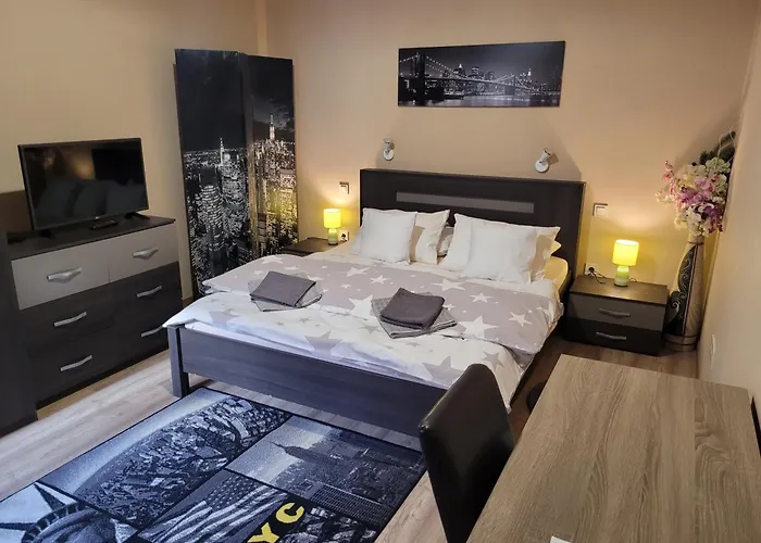 Apartman Near Opera In Downtown *